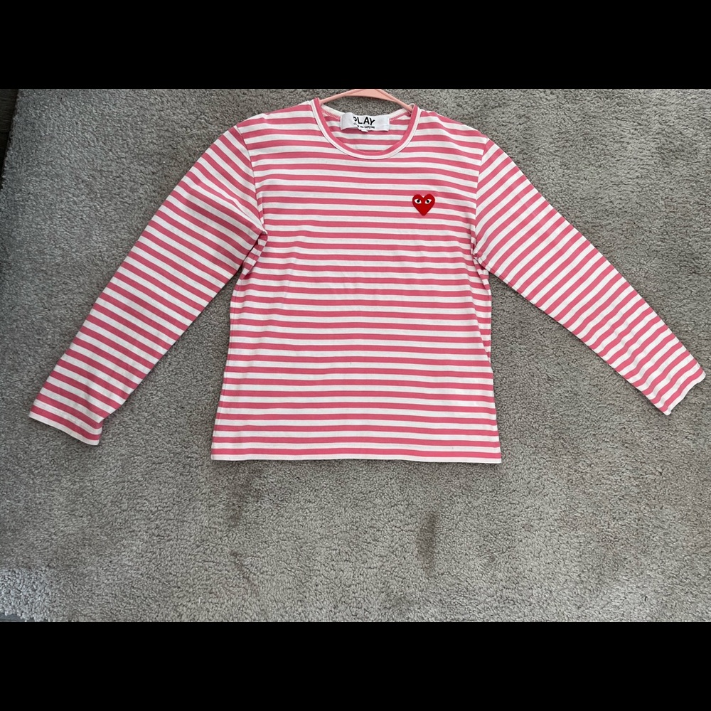 Commè Shirt size small literally wore one time . Nothings wrong with it